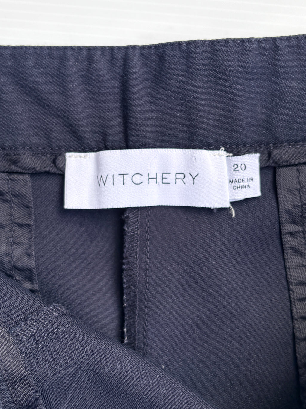 Witchery Side Zip Shorts Navy Blue Women's Size 20 - Image 4
