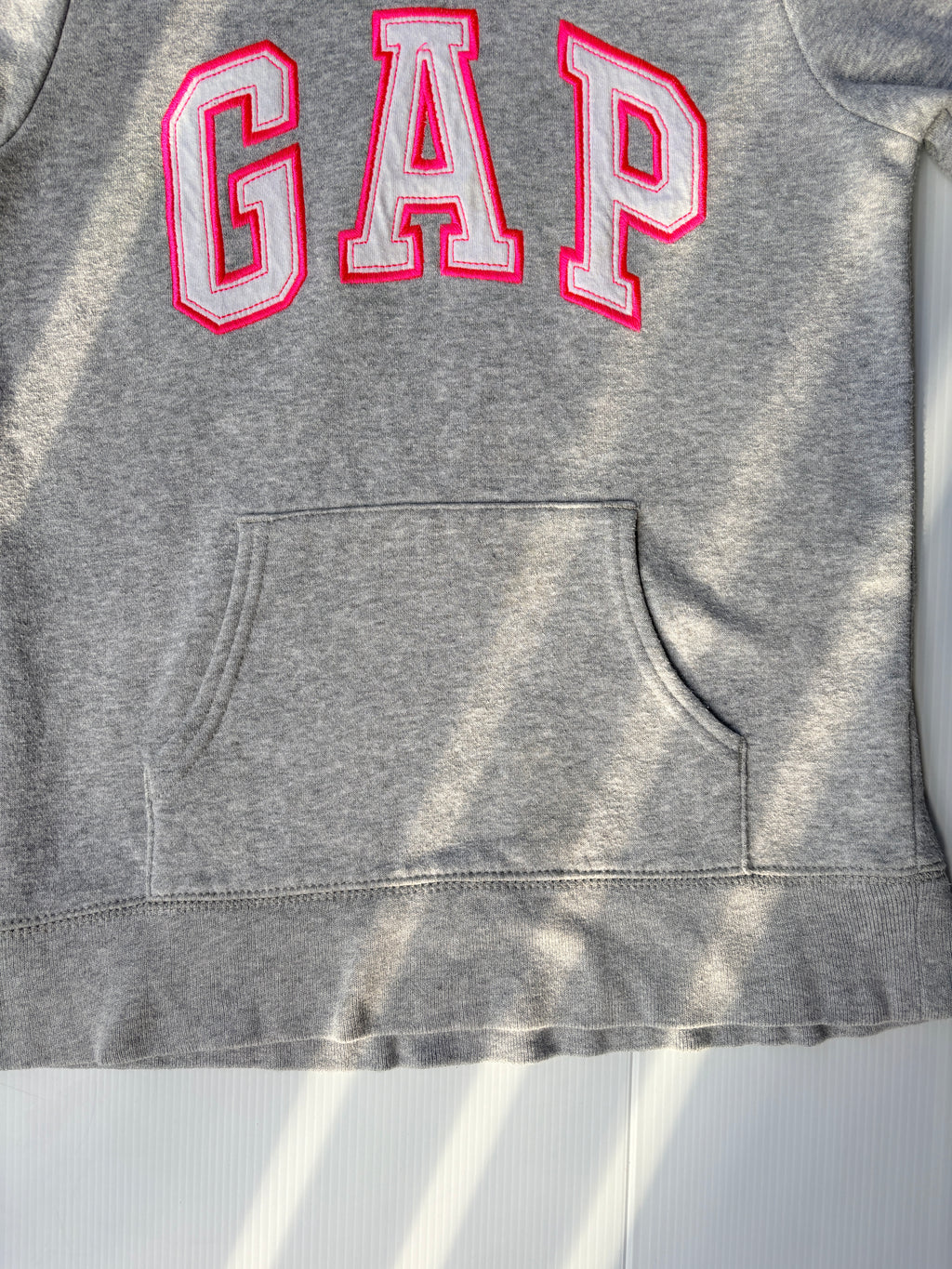 Gap Kids Hoodie Grey with Pink Outline Logo Size 10 - Image 4